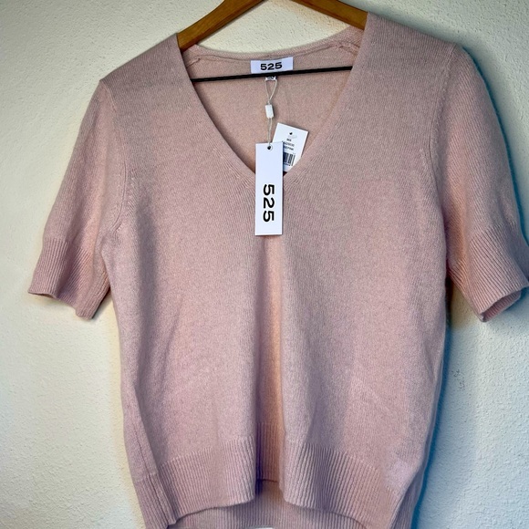 525 America Sweaters - 525 America Cashmere Short Sleeve Sweater in Rose Pink, size S NWT